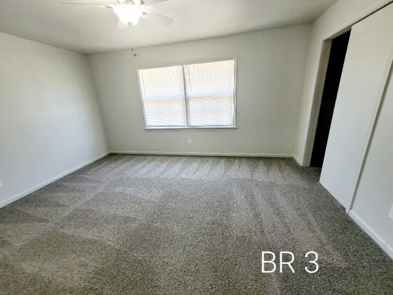 81 W County St #A - Photo 2 of 12