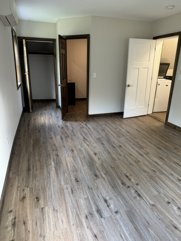 340 Granite Hill Rd #4 - Photo 4 of 10