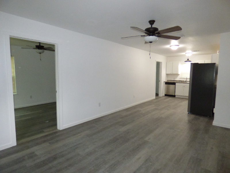 6 W Eads Ave - Photo 4 of 13