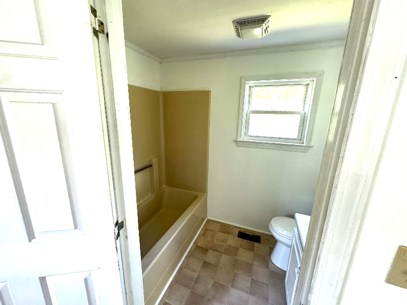 19 Maple Ln - Photo 4 of 9