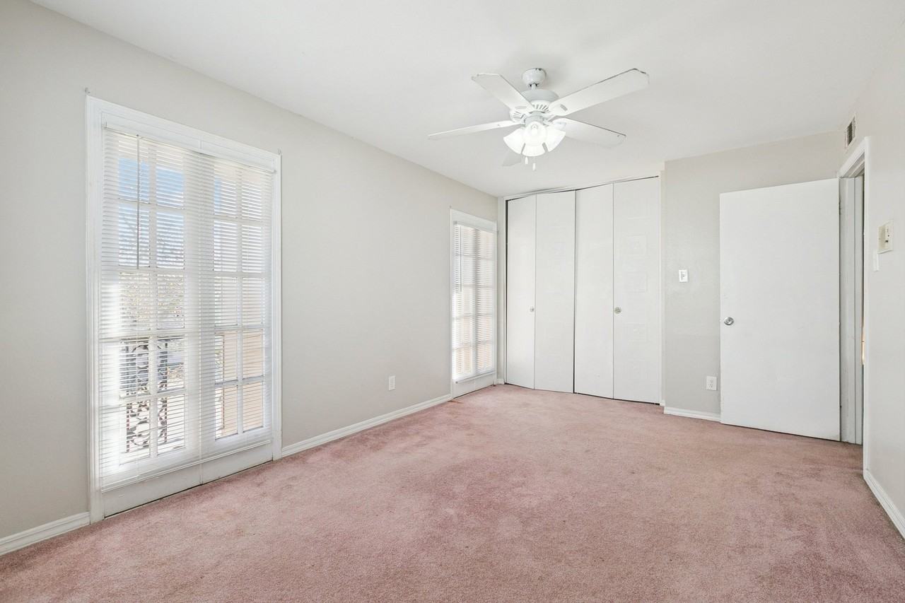 4001 Georgetown Dr - Photo 3 of 14
