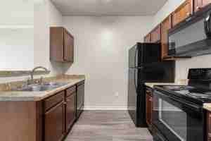 featured image of 970 W Yellowjacket Ln
