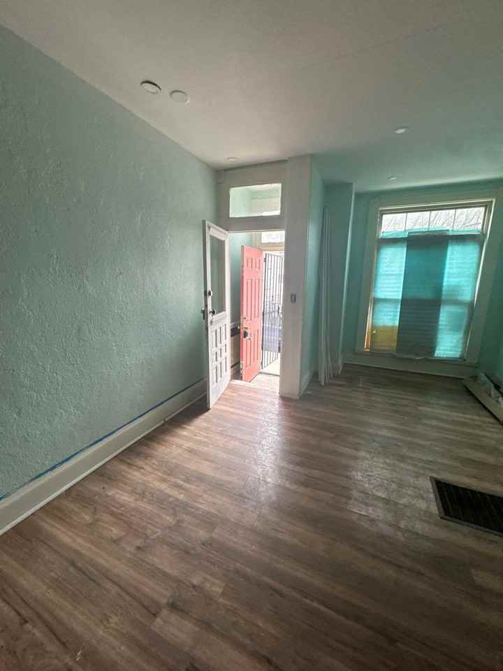 416 S Gilmor St - Photo 3 of 3