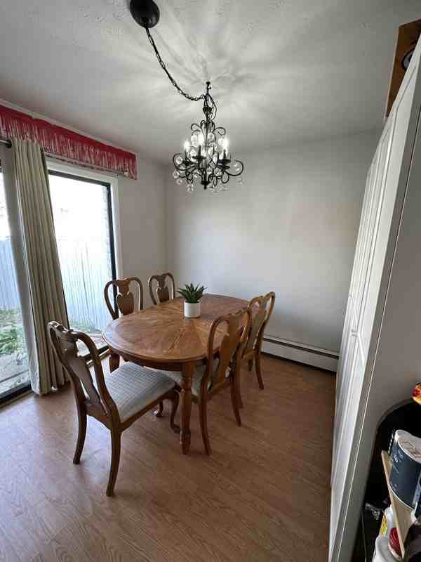 1554 Monroe Blvd - Photo 4 of 6