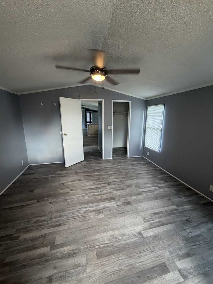 441 Fullers Chapel Rd - Photo 4 of 9