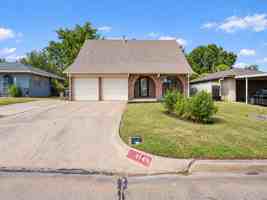 featured image of 4745 Del Porte Dr