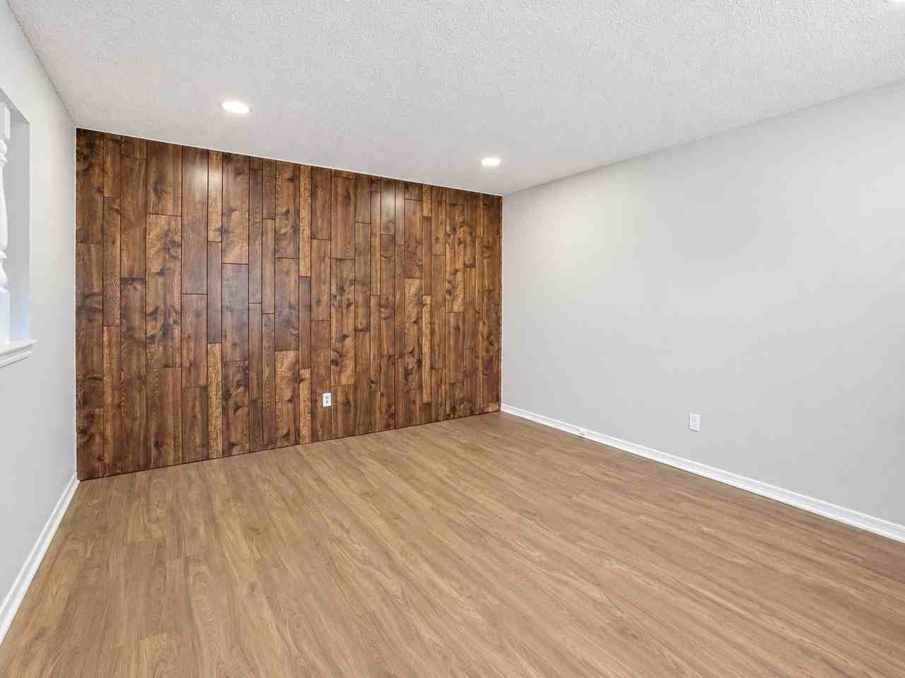 4745 Del Porte Dr - Photo 3 of 20