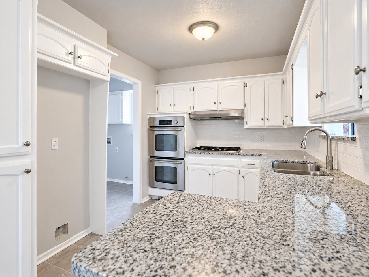4745 Del Porte Dr - Photo 5 of 20