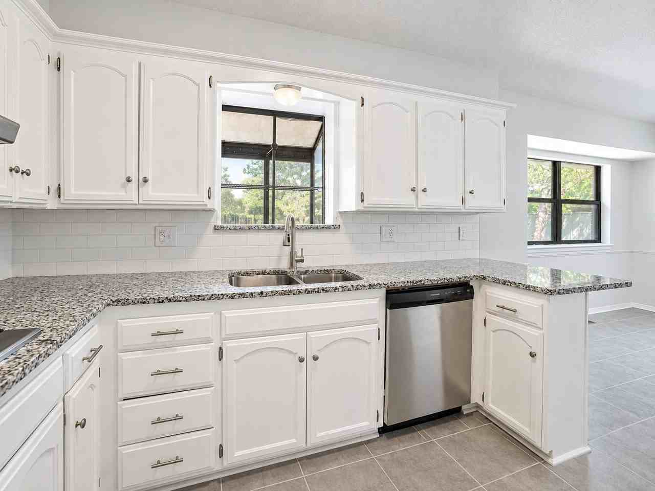 4745 Del Porte Dr - Photo 7 of 20