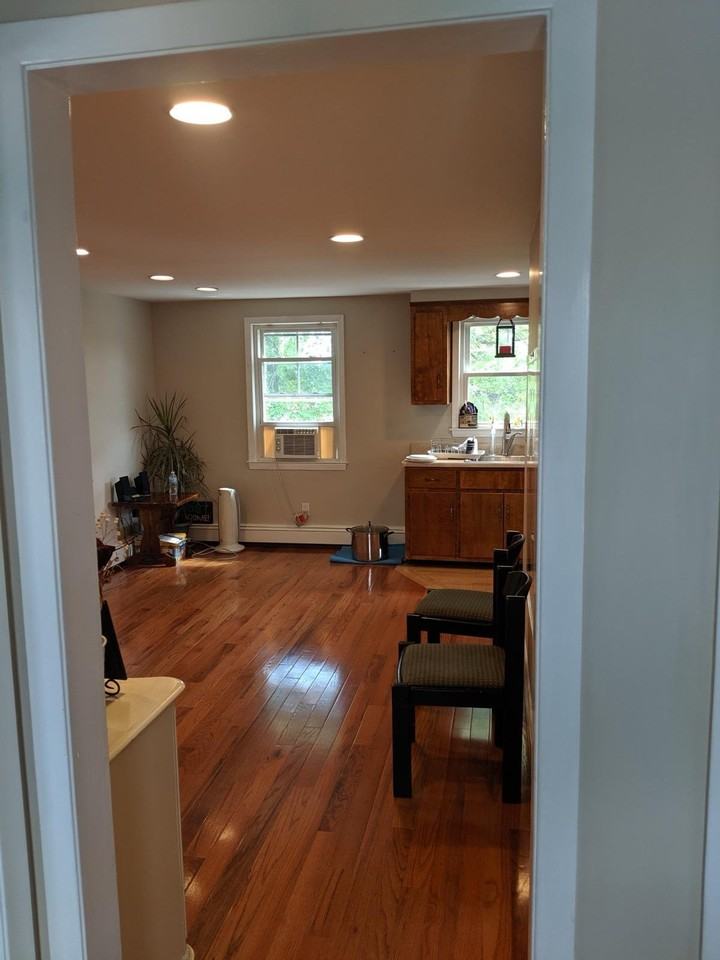 94 Diaz St - Photo 3 of 20