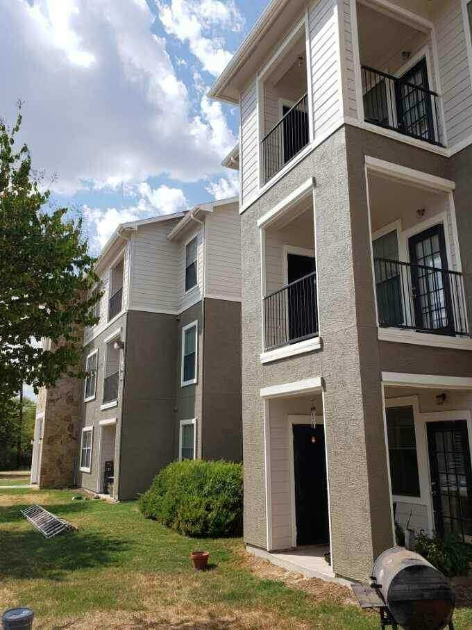 Marshall Meadows Apartment Homes - Photo 4 of 48