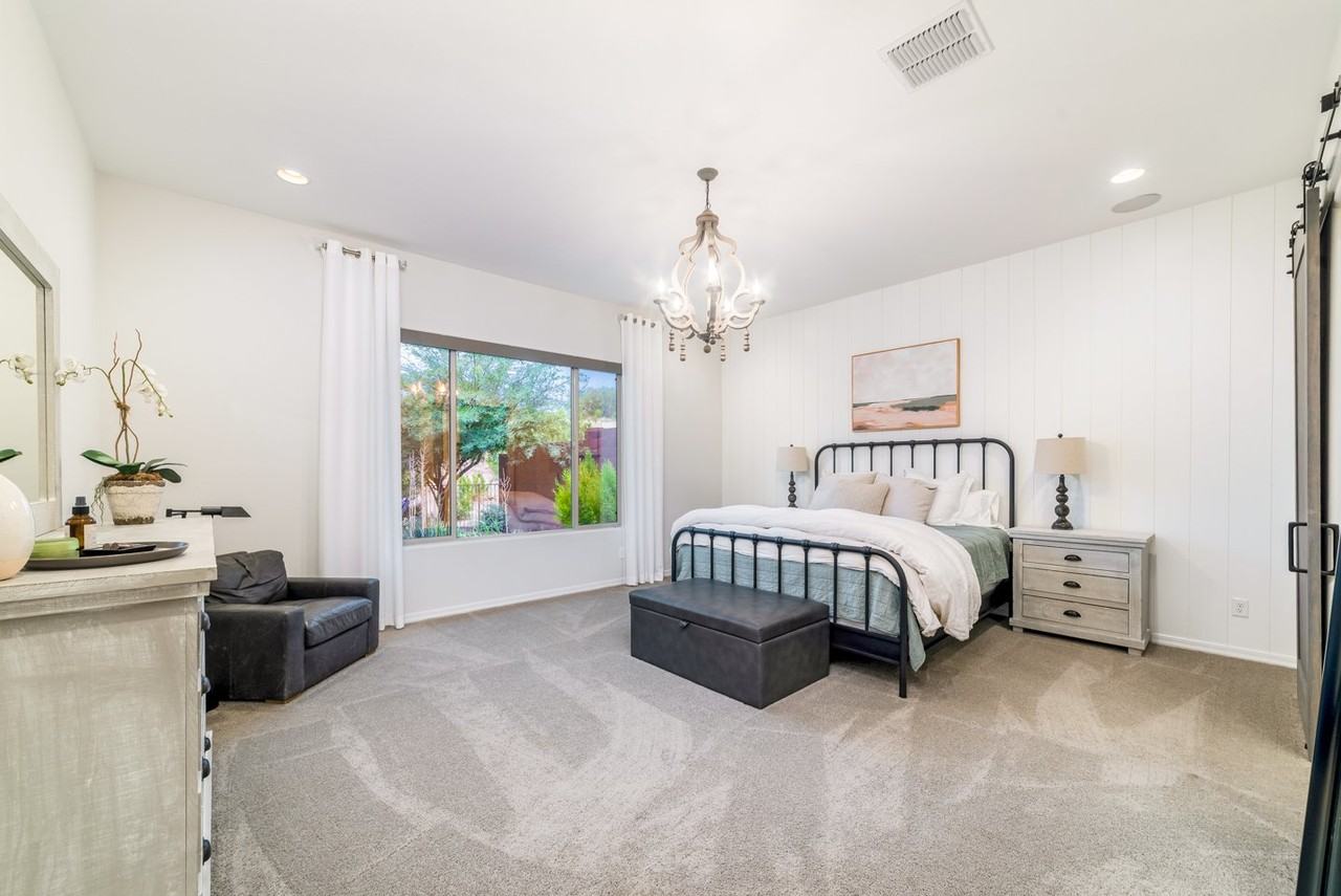 620 E Kalalau Dr - Photo 4 of 12