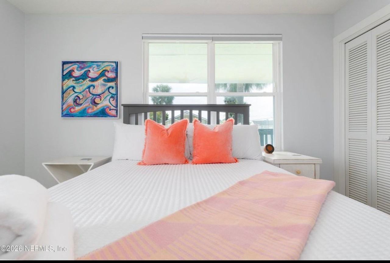 230 Margaret St #B - Photo 6 of 15