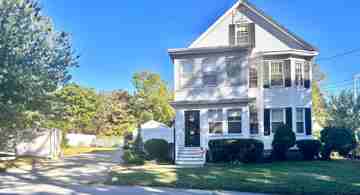 featured image of 37 Woodmont Ave #37