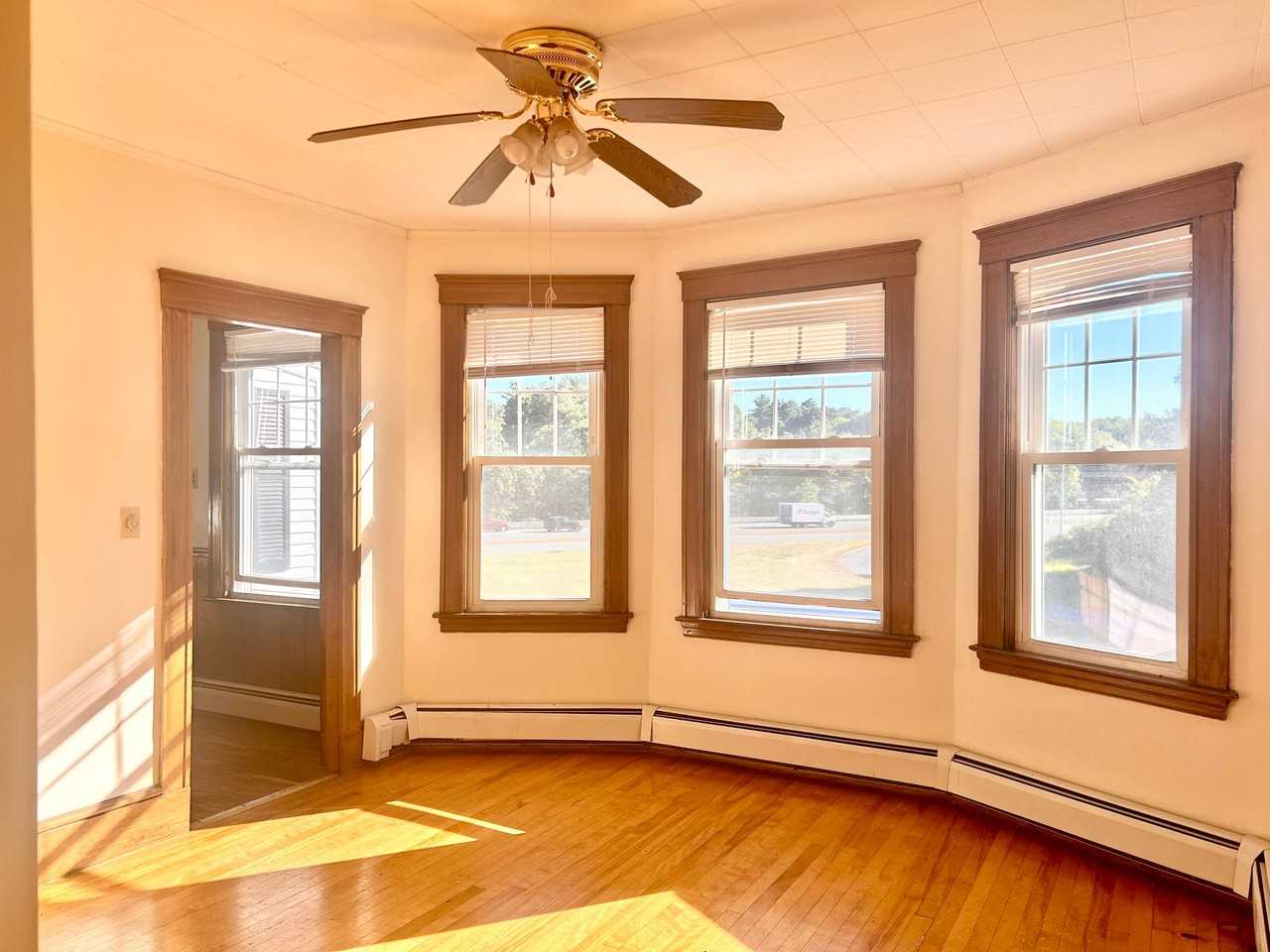 37 Woodmont Ave #37 - Photo 5 of 17