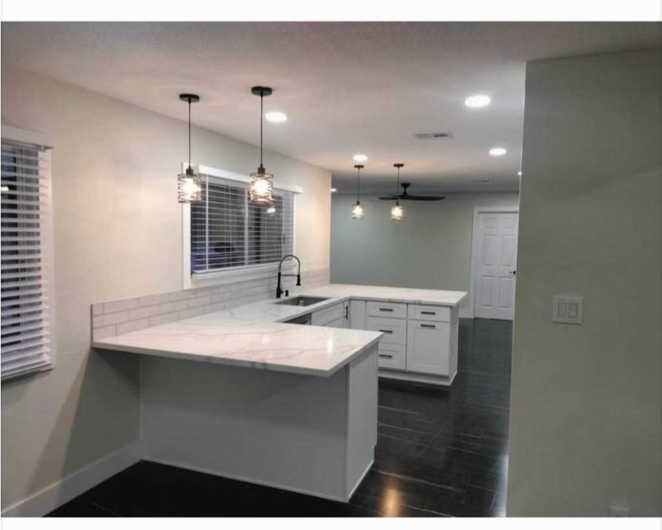 6264 W Desert Inn Rd - Photo 4 of 6