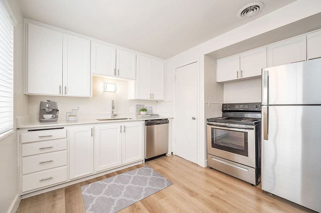 2174 S St #21 - Photo 2 of 7