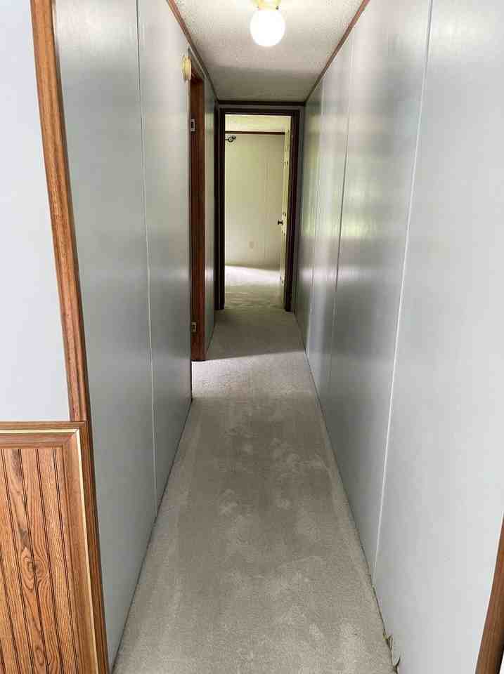 239 Eastwood Rd - Photo 5 of 10