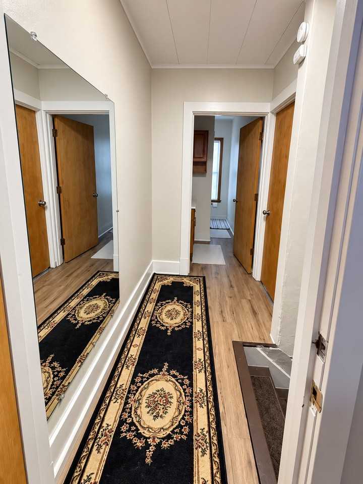 26 Arnold St - Photo 5 of 12