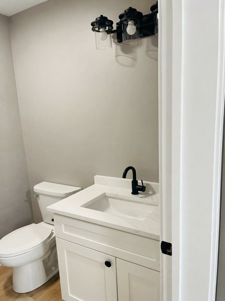 4 N Poplar Ave #A - Photo 7 of 14