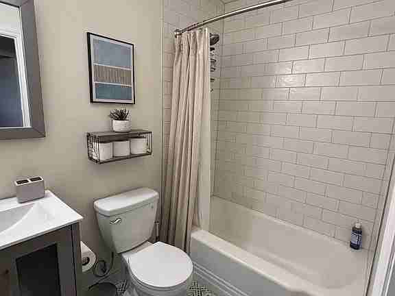 1506 Southwood Dr - Photo 4 of 16