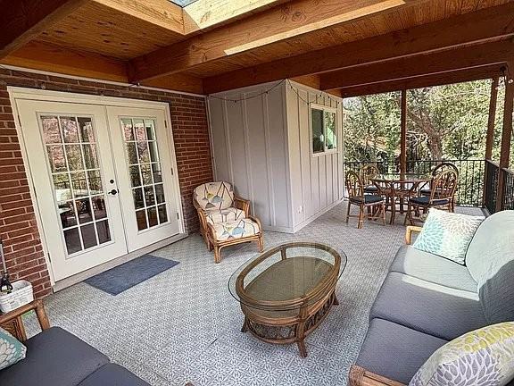 1506 Southwood Dr - Photo 5 of 16