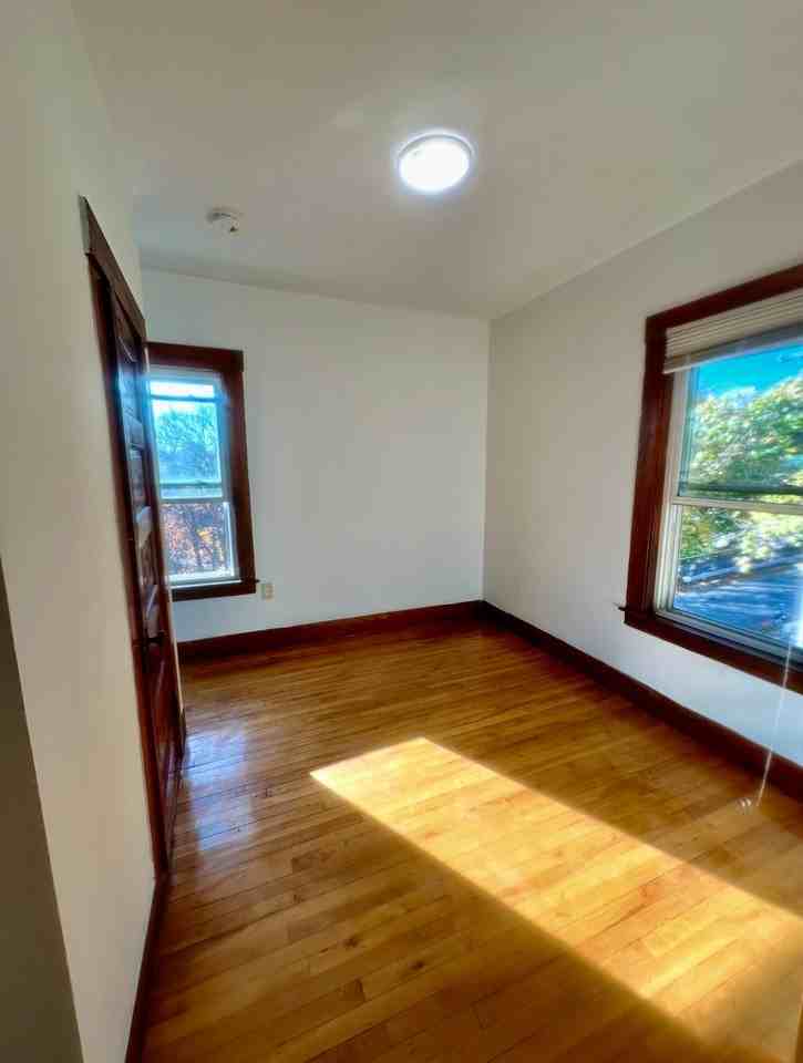 59 High St #3 - Photo 6 of 10