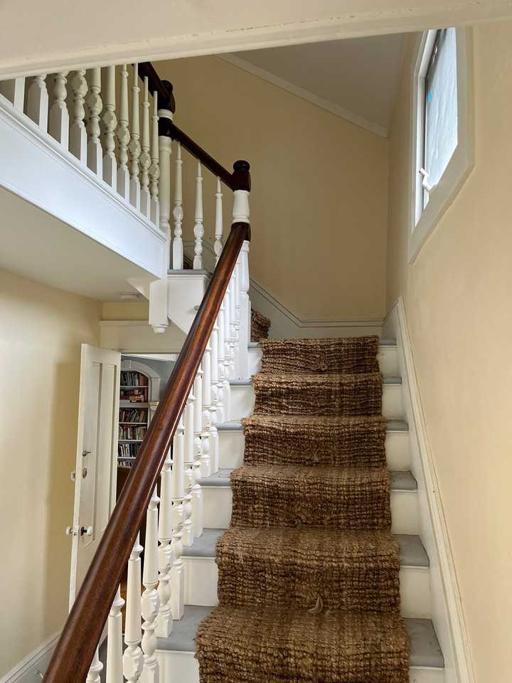 328 Gulf Rd - Photo 3 of 10