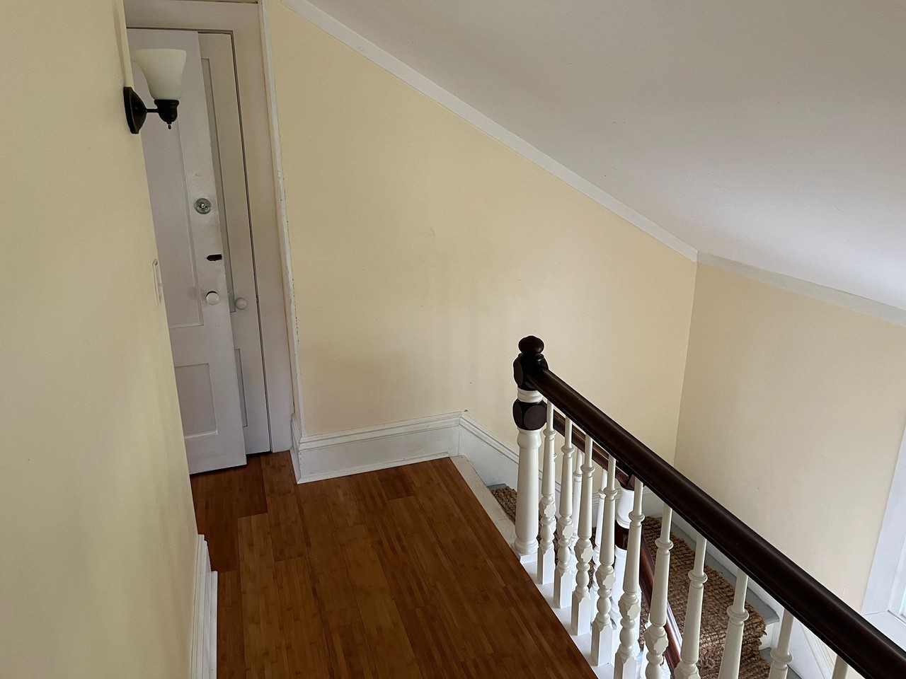 328 Gulf Rd - Photo 4 of 10
