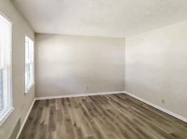featured image of 3762 Sw Darby Ln