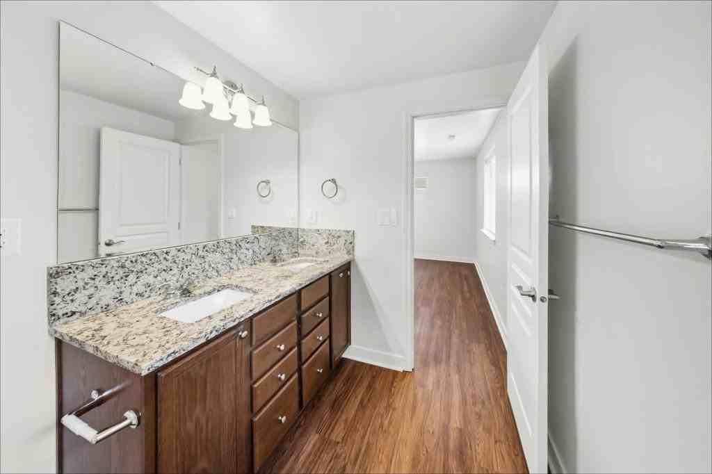 2212 Aries Dr - Photo 7 of 11
