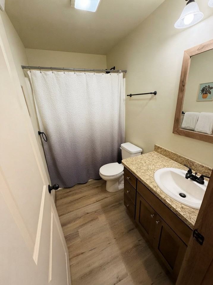 511 W Hugel St #A - Photo 4 of 20