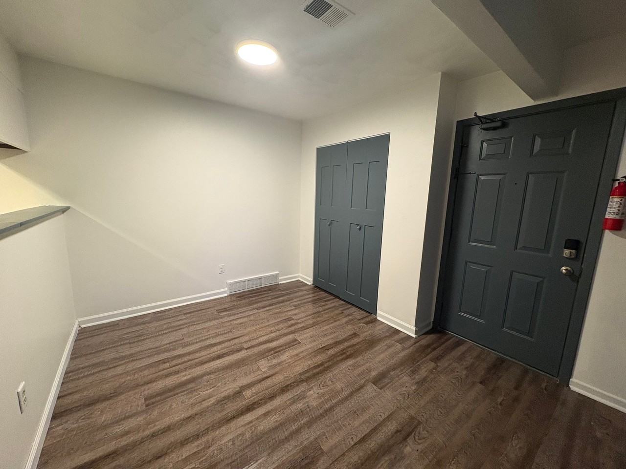628 Whites Rd #11 - Photo 3 of 5