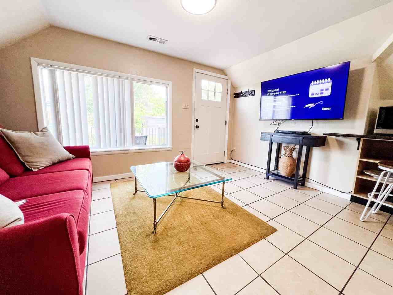 559 E 5th Ave - Photo 6 of 20