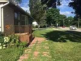 featured image of 1201 E Euclid Ave