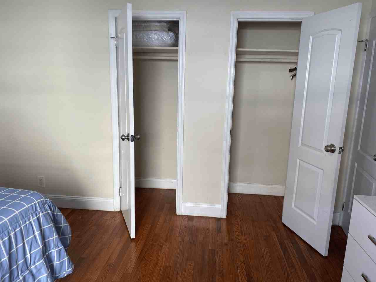 677 Edgemere Ave - Photo 3 of 8