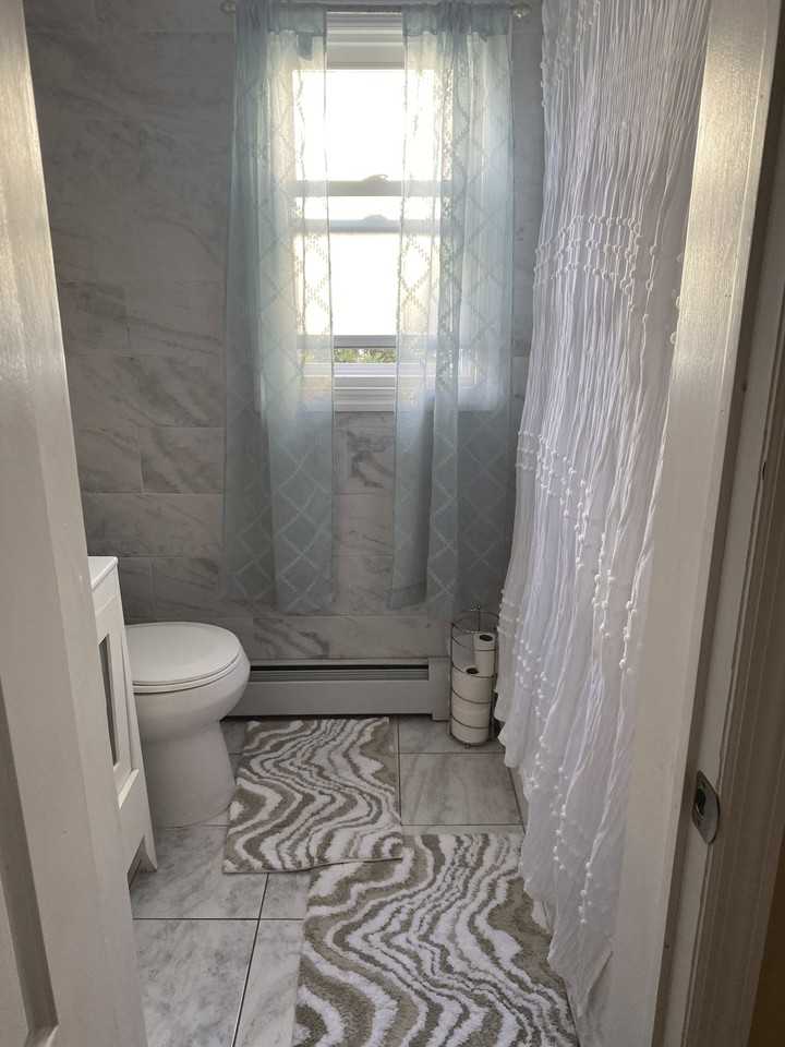 677 Edgemere Ave - Photo 6 of 8