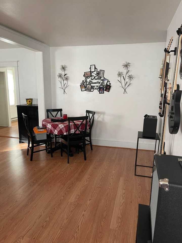 344 Main St #2E - Photo 5 of 8