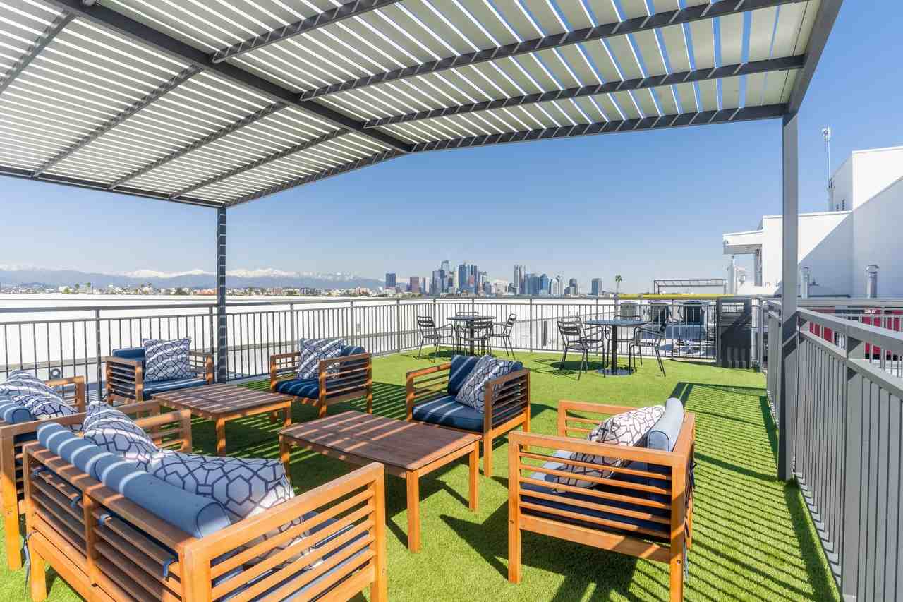 Premium Phoenix Apartments - Photo 3 of 50