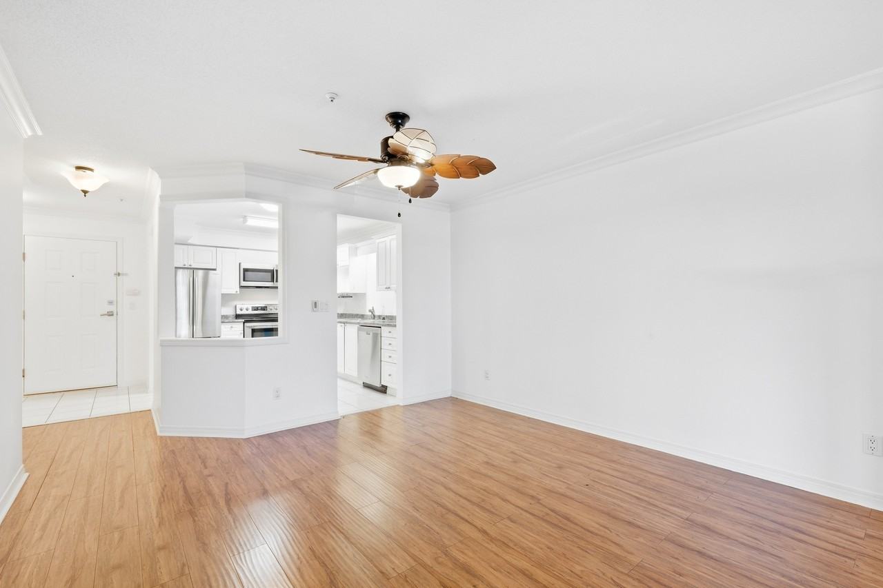 15558 16A Avenue #106 - Photo 3 of 21