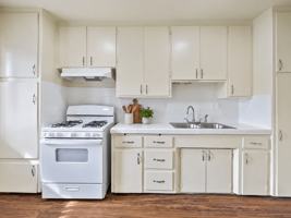 featured image of 1135 N Wilmington Blvd