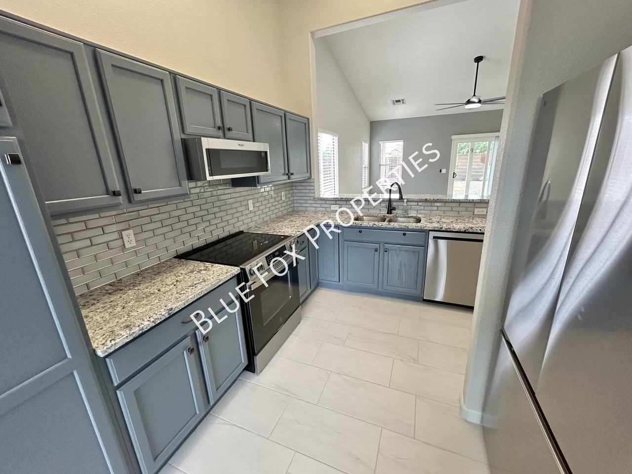 7777 W Bodie Rd - Photo 3 of 26