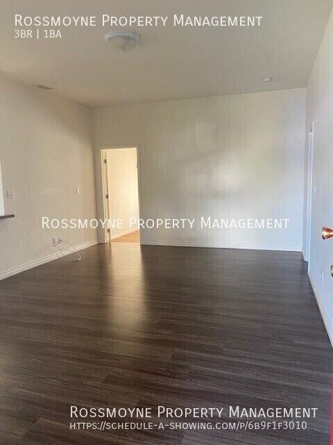 504 Raleigh St - Photo 7 of 8