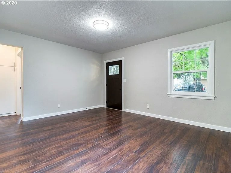 3116 Yeoman Avenue - Photo 2 of 25