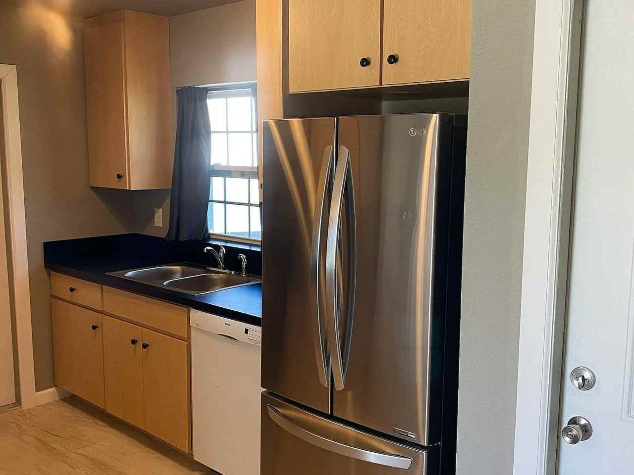 6509 Elmwood Road - Photo 2 of 19