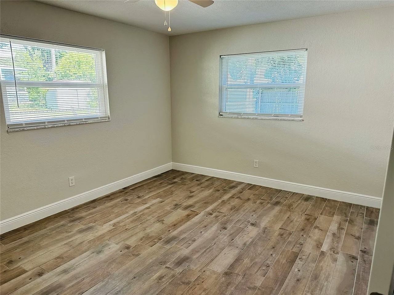 5318 21st Avenue North - Photo 7 of 8