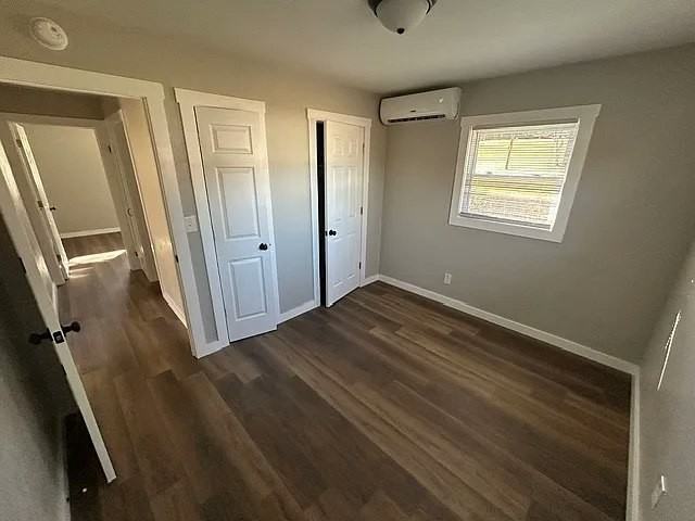 1140 Oakdale Road - Photo 4 of 6