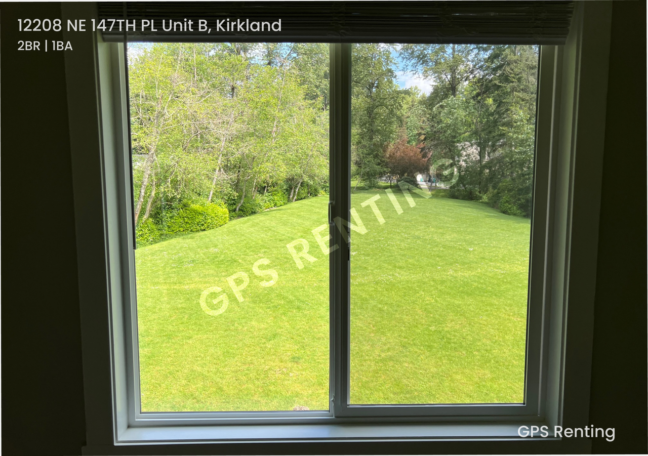 12208 Ne 147th Pl #B - Photo 7 of 11