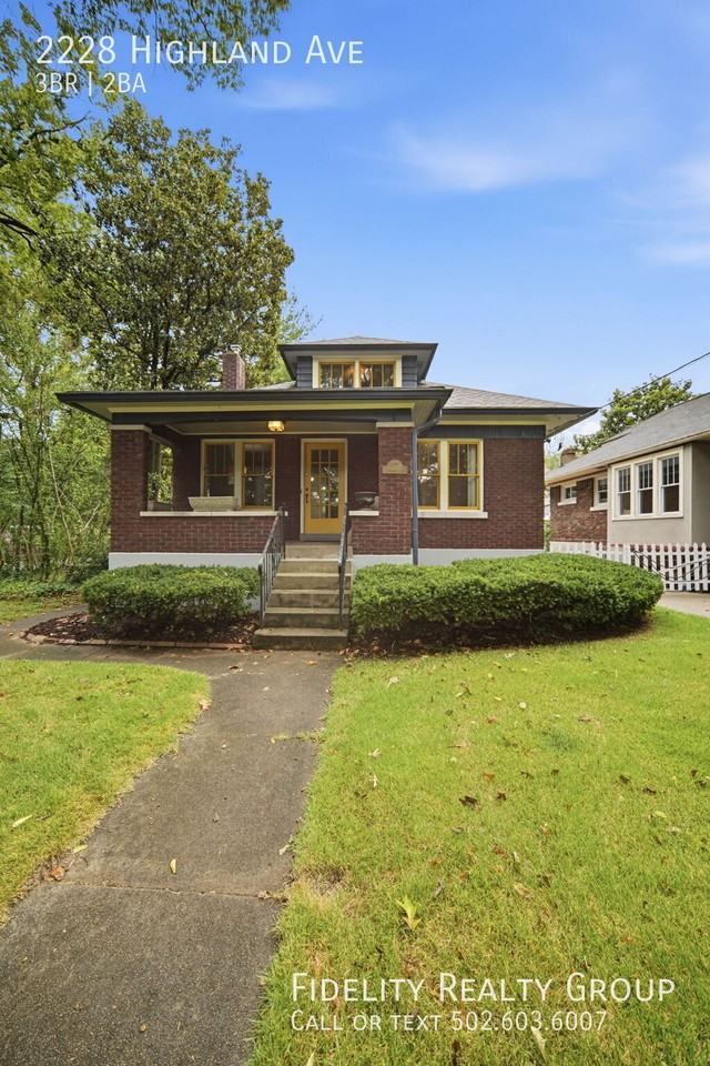 2228 Highland Ave - Photo 4 of 24