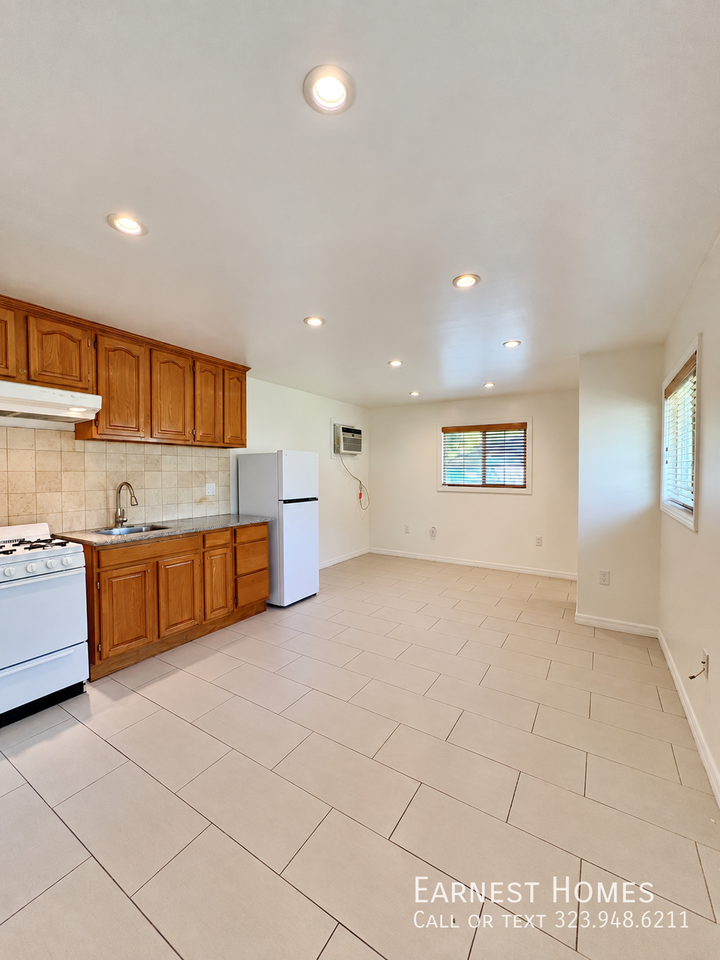 6417 Elder St - Photo 3 of 16